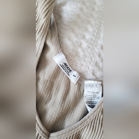 Ribbed Knit Tank Top - Beige and White - Picture 2 of 2